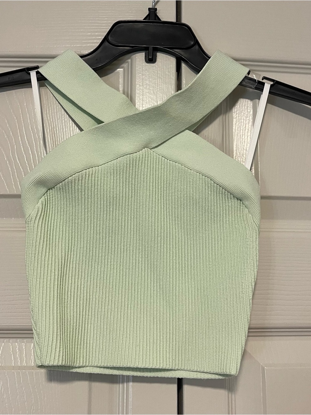 EUC Aritzia Babaton Sculpt Top Size XS